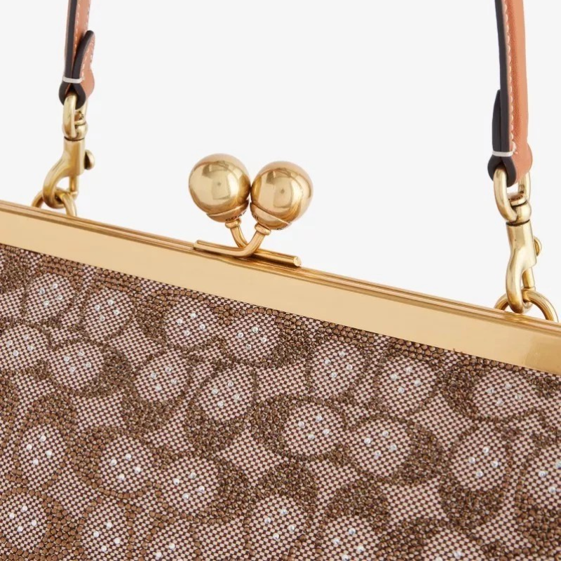Elegant And Exquisite Large-capacity Handbag