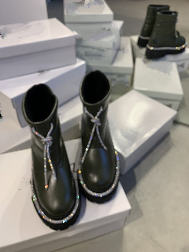 Bottes de neige en cuir brillant pour femmes 