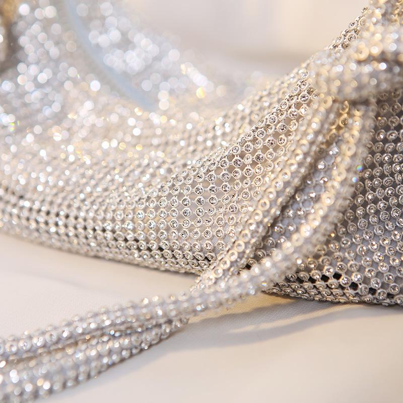 Sac à main de luxe avec strass brillants