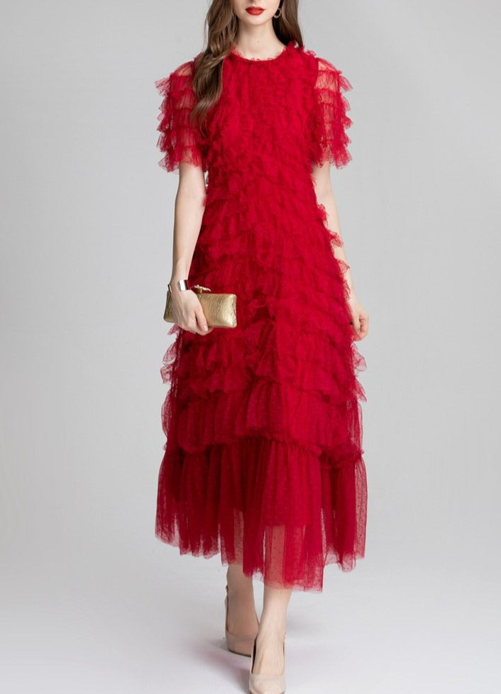 Robe en tulle à volants en rouge