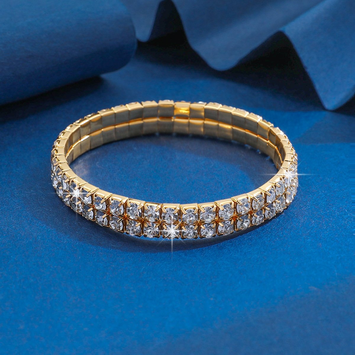 Stylish Multi-Drain Diamond Bracelet