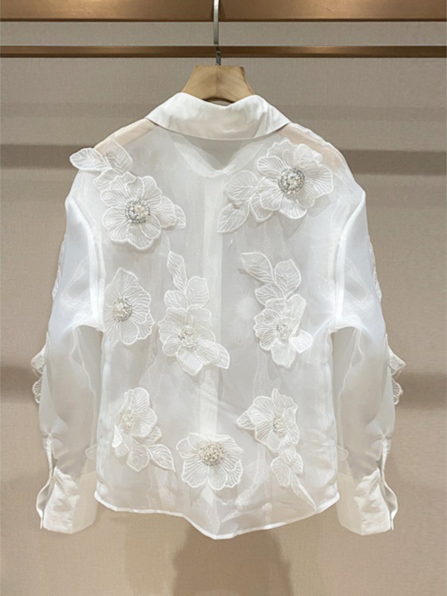 Chemise transparente à fleurs perlées en 3D 