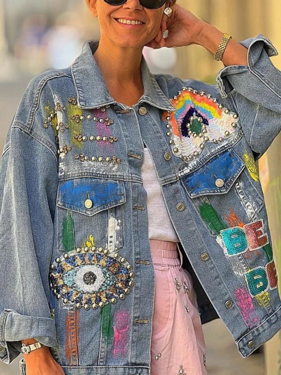 Veste en jean cloutée brodée de sequins 