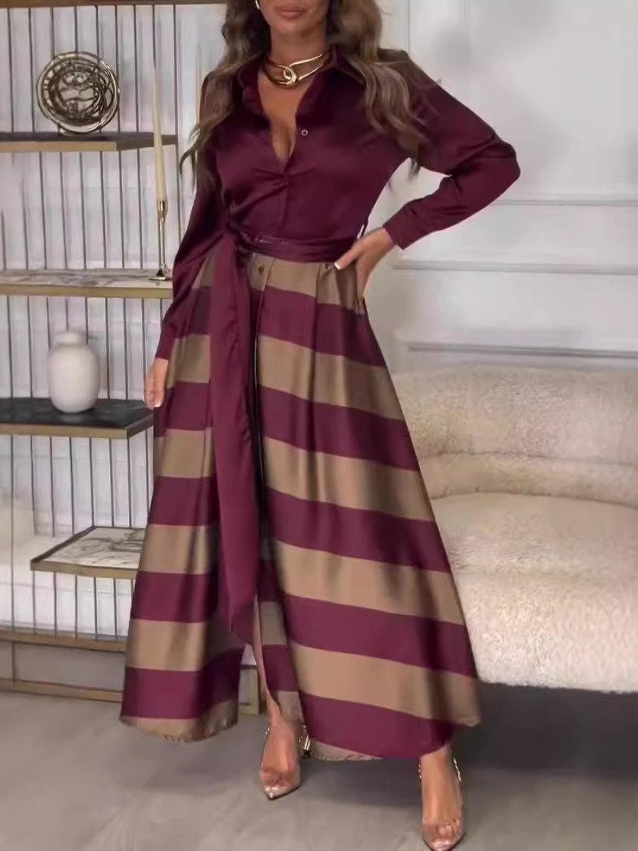 Elegante vestido con costuras estampadas y cordones 