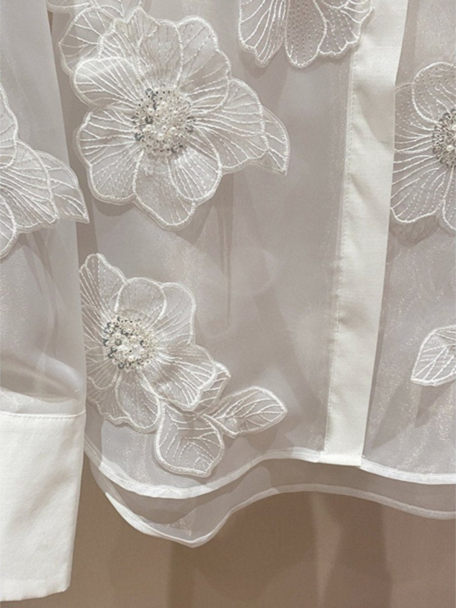 Chemise transparente à fleurs perlées en 3D 